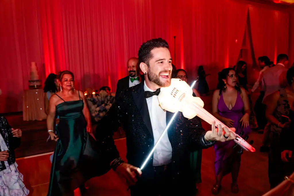 wedding violinist vs DJ